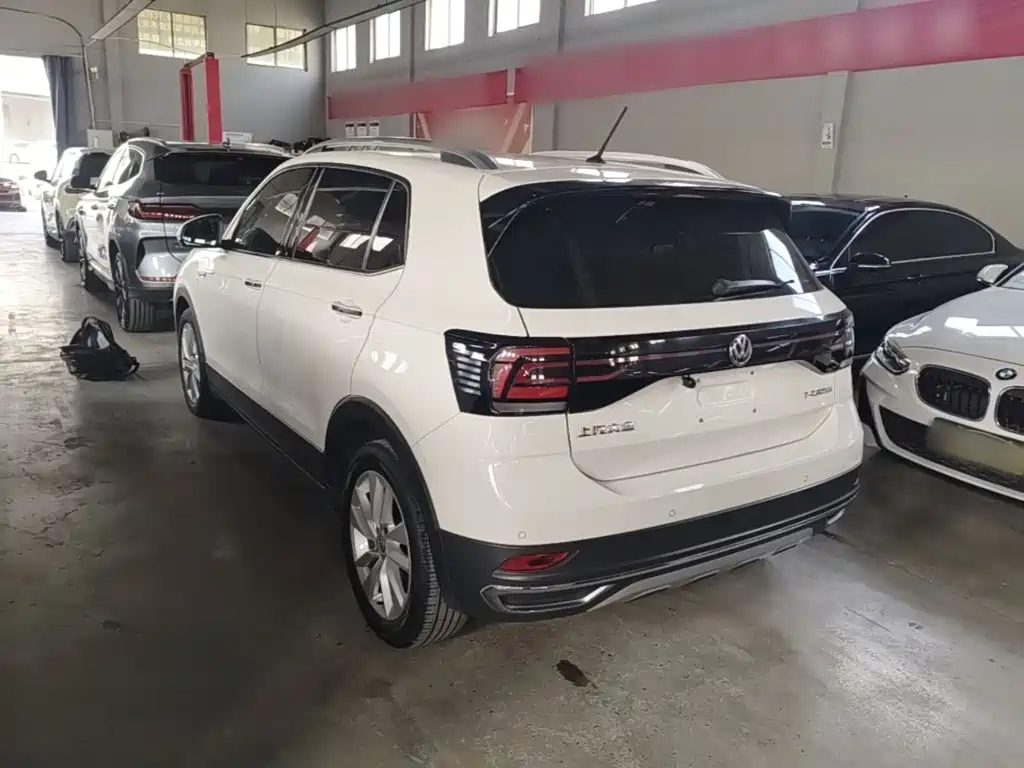 Volkswagen T-Cross — миниатюра 5