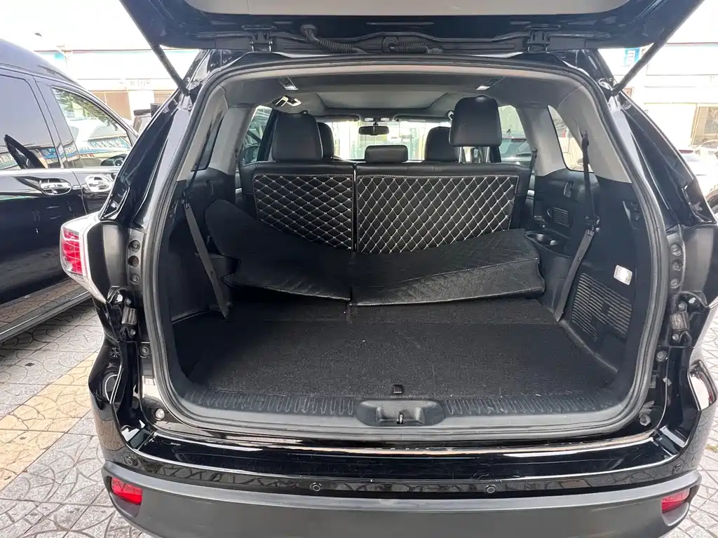 Toyota Highlander — миниатюра 7