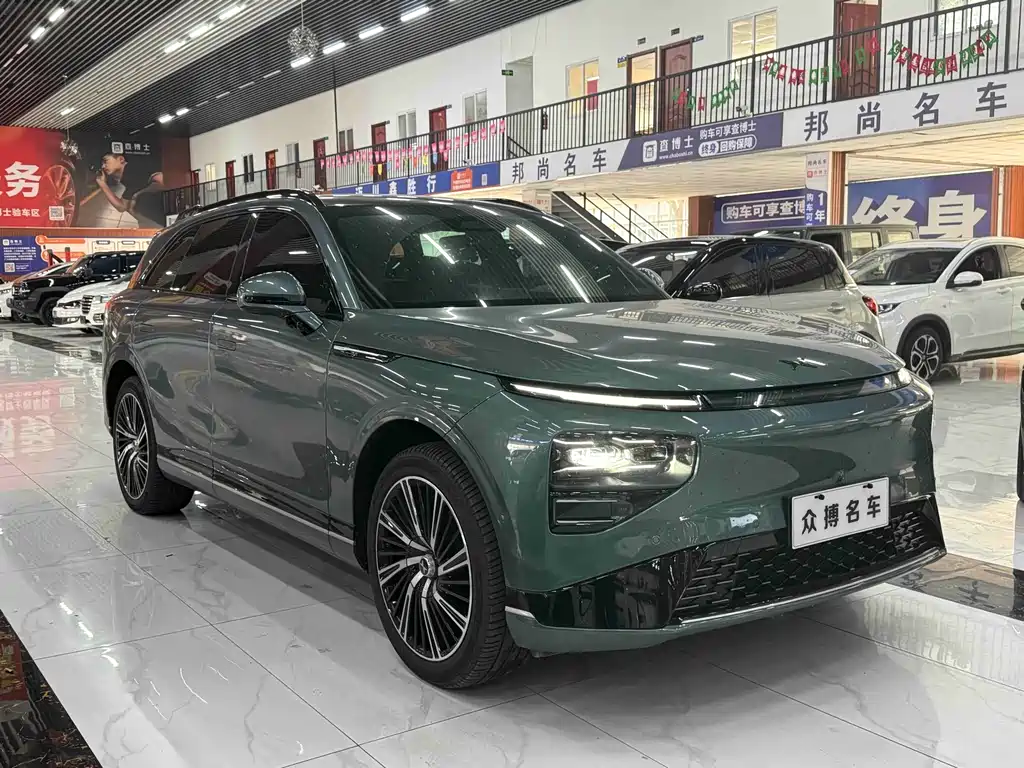 XPeng G9 — миниатюра 3