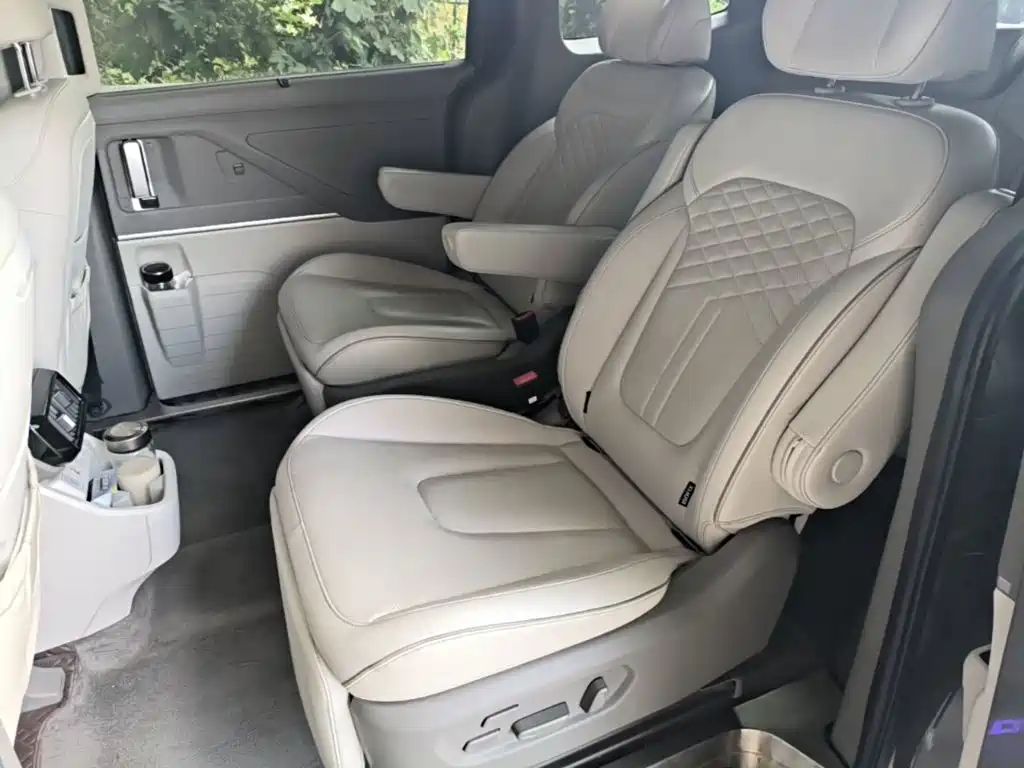 Hyundai Custo — миниатюра 17