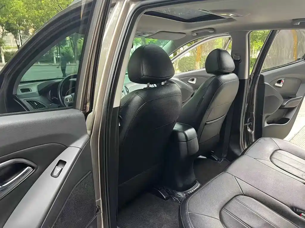 Hyundai ix35 — миниатюра 6