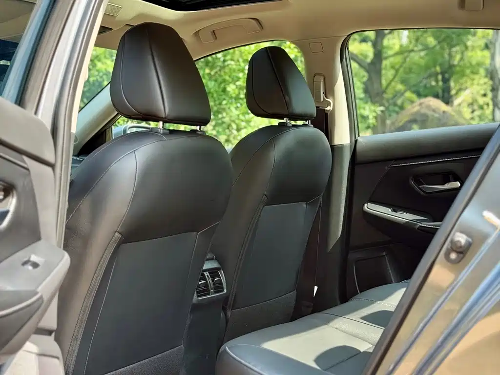 Nissan Sylphy — миниатюра 8