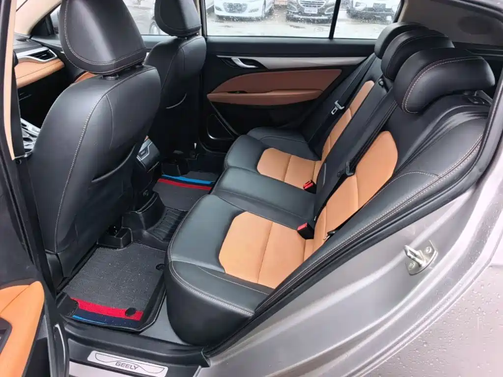 Geely Vision S1 — миниатюра 17