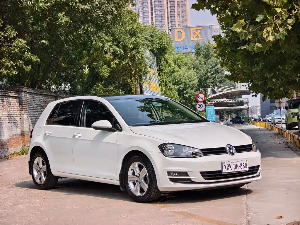 Volkswagen Golf — миниатюра 3