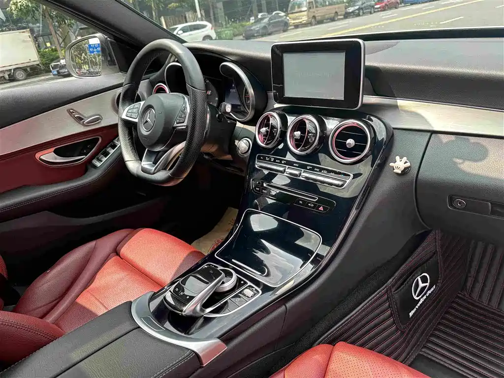Mercedes-Benz C-Class — миниатюра 19