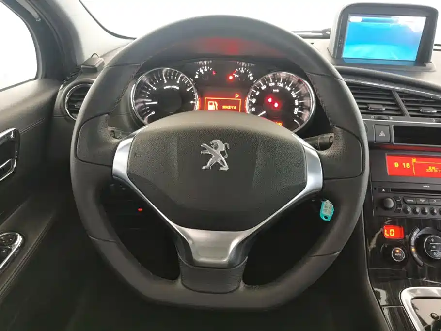 Peugeot 3008 — миниатюра 15