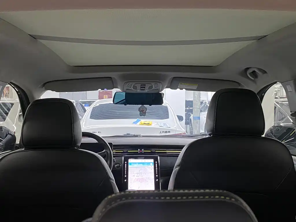 Roewe RX5 — миниатюра 9