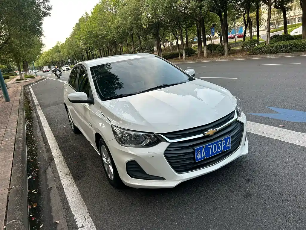 Chevrolet Cavalier — миниатюра 3