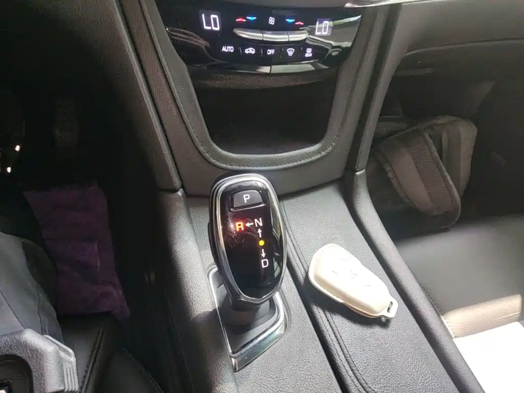 Cadillac XT5 — миниатюра 14