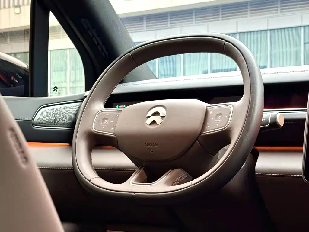 NIO ES8 — миниатюра 3