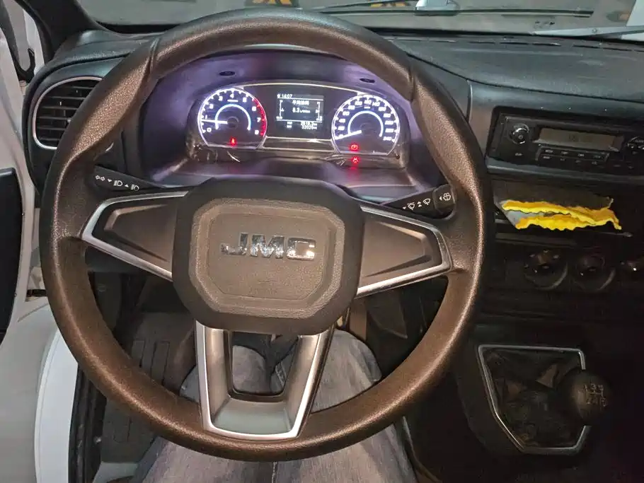 JMC Tesla — миниатюра 15