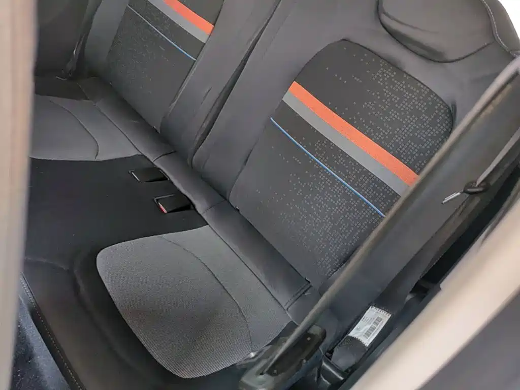 Wuling MINIEV — миниатюра 17