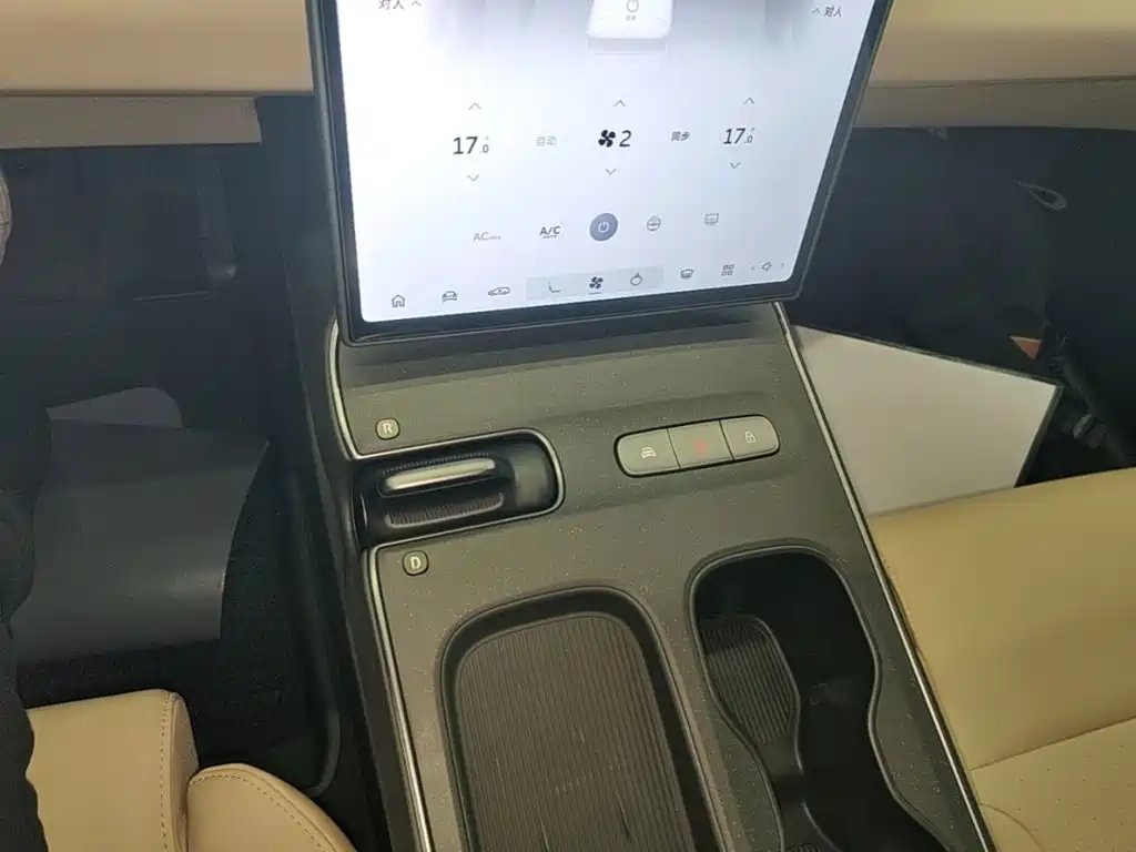 NIO ET5T — миниатюра 14