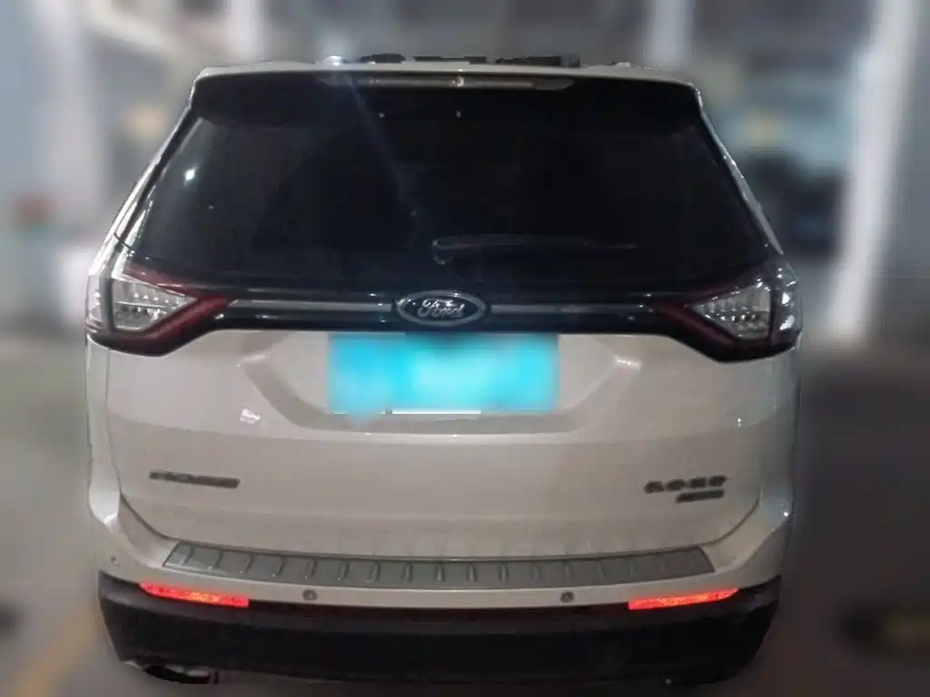 Ford Edge — миниатюра 3
