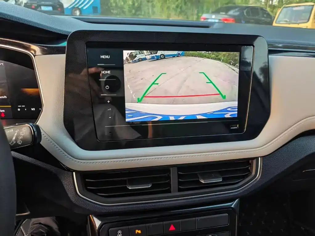 Volkswagen Tharu — миниатюра 8