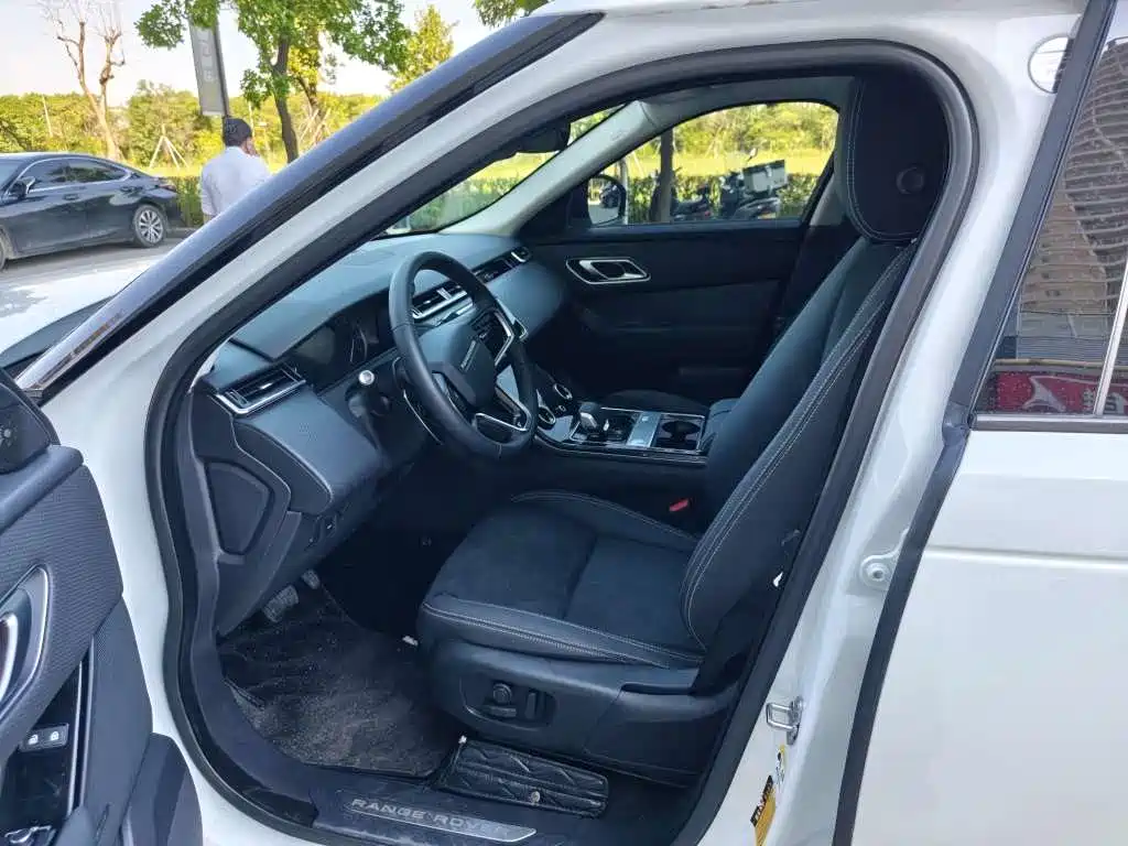 Land Rover Velar — миниатюра 6