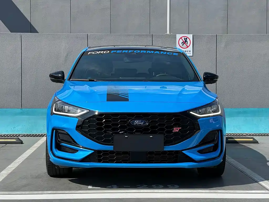 Ford Focus — миниатюра 3