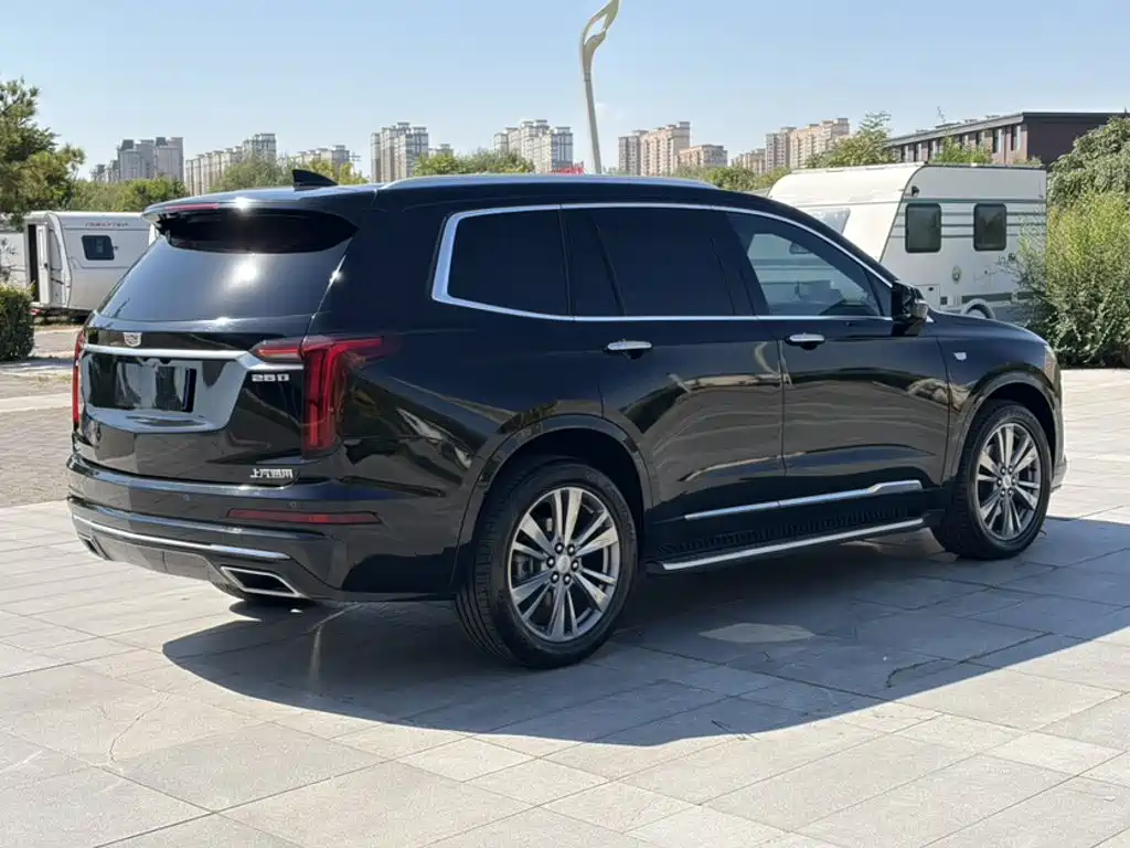 Cadillac XT6 — миниатюра 10