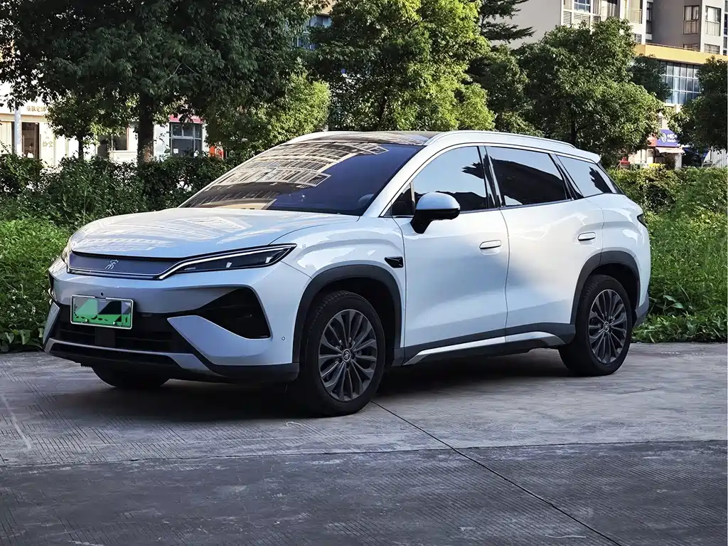 BYD Song Ultra