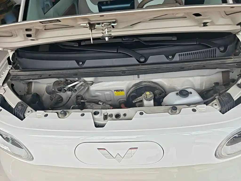 Wuling MINIEV — миниатюра 20