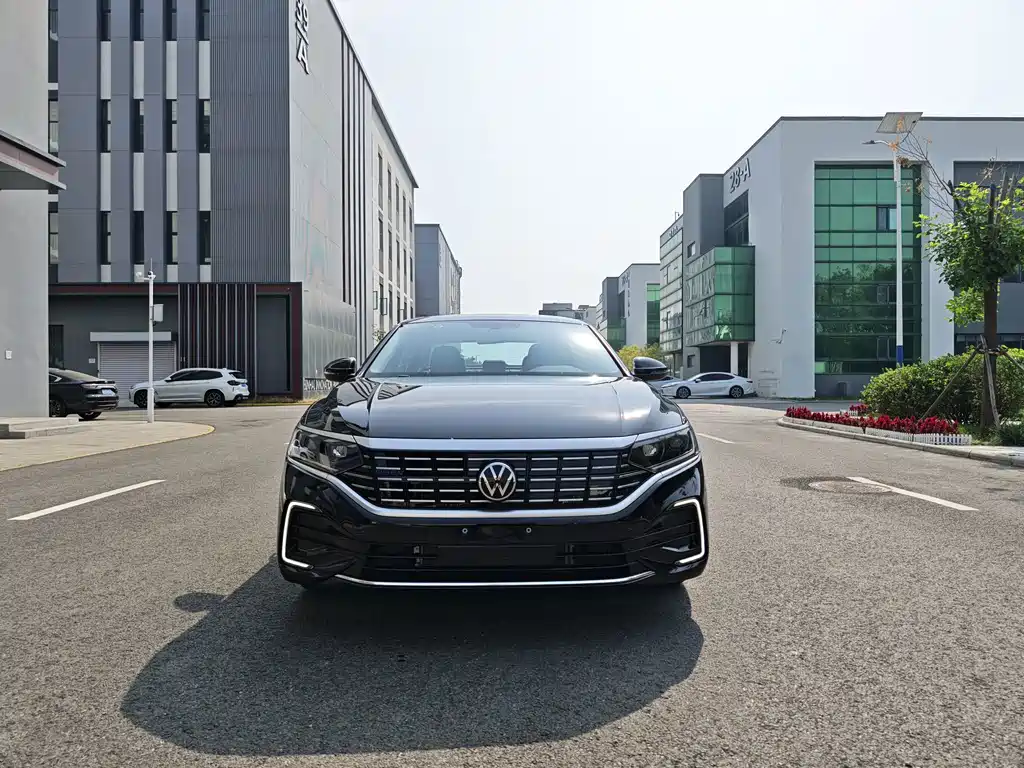 Volkswagen Passat PHEV