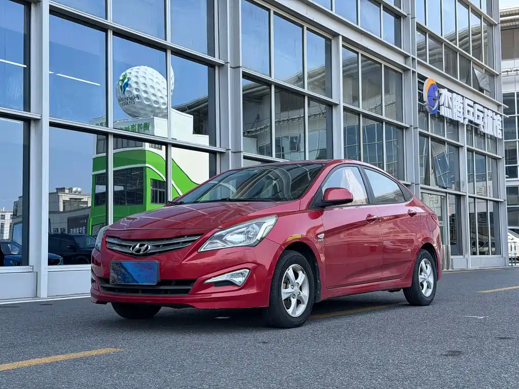 Hyundai Verna