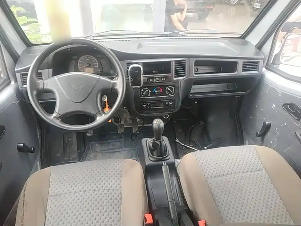 Wuling Zhiguang — миниатюра 10