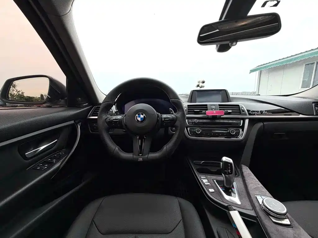 BMW 3 Series — миниатюра 6