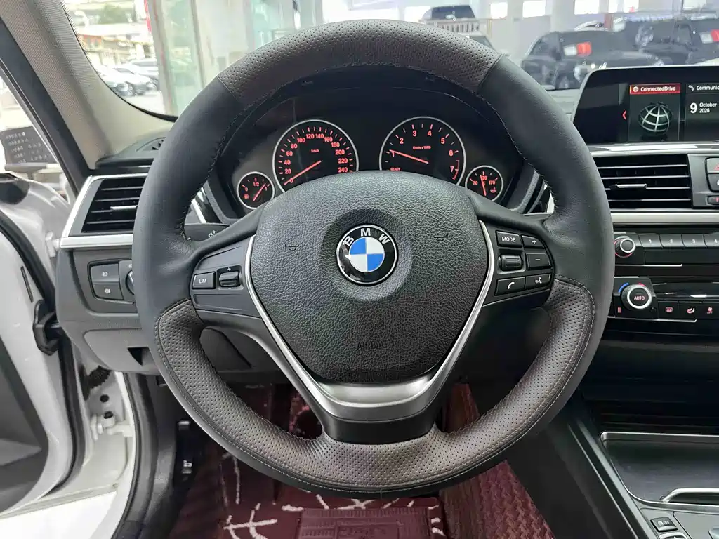 BMW 3 Series — миниатюра 19