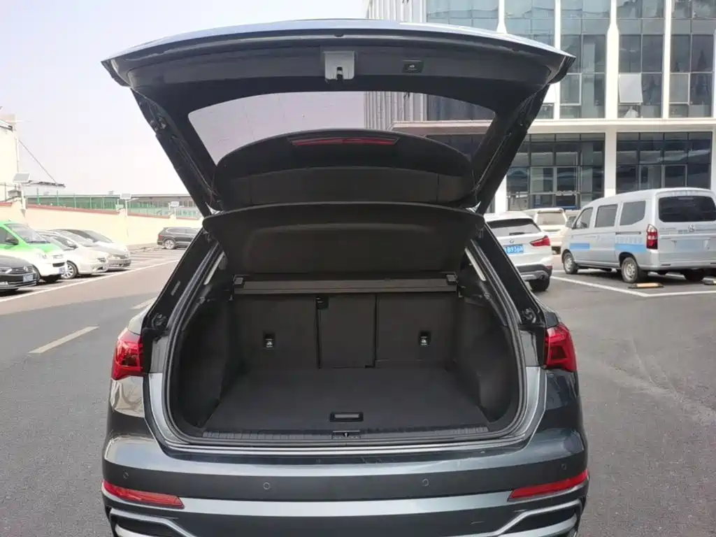 Audi Q3 — миниатюра 19