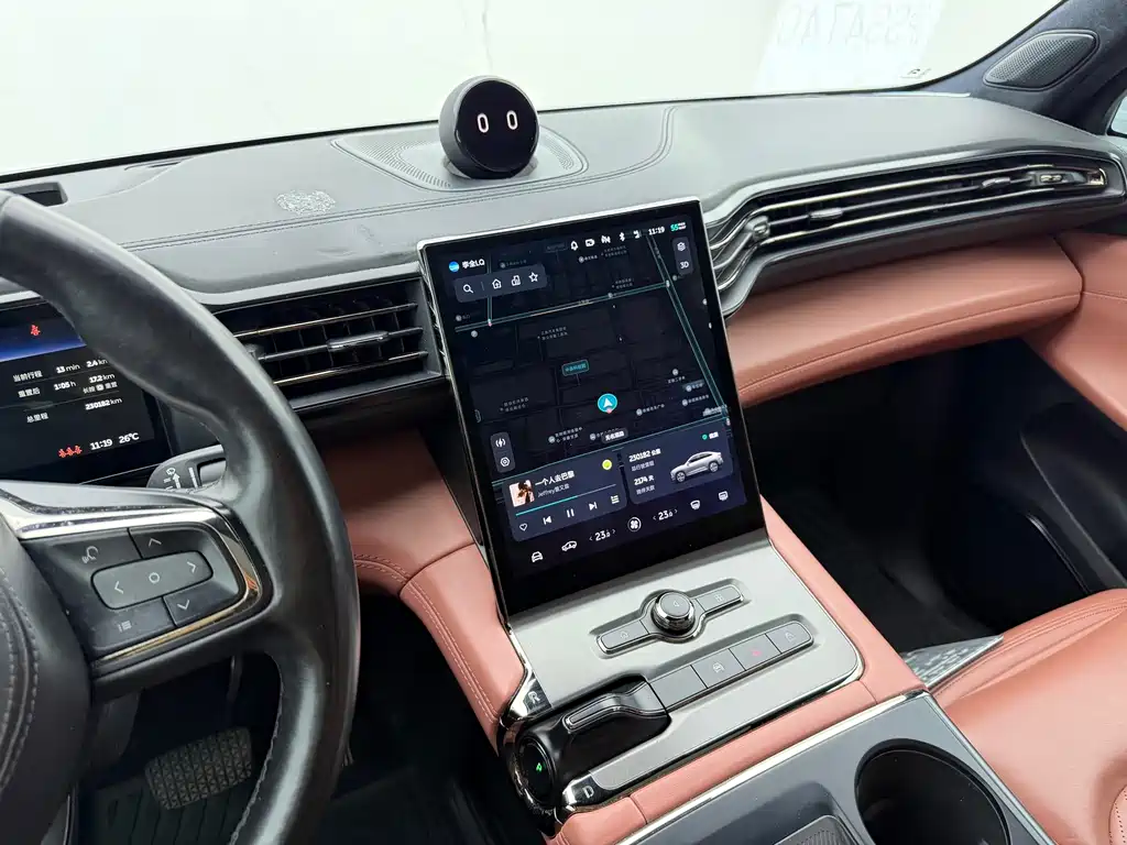 NIO EC6 — миниатюра 13