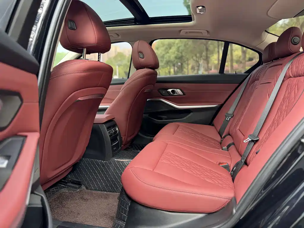 BMW 3 Series — миниатюра 6