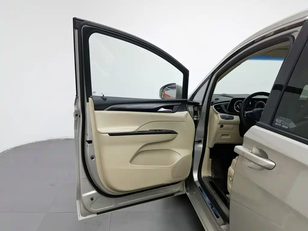 Buick GL8 2022 ES 653T Premium