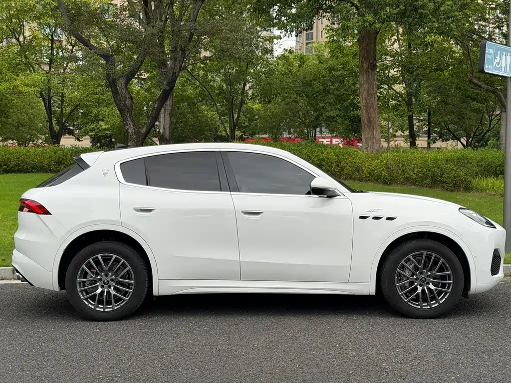 Maserati Grecale — миниатюра 4