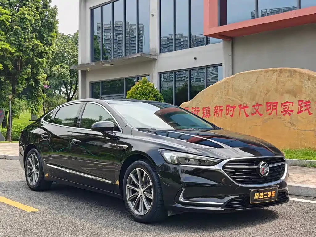 Buick LaCrosse — миниатюра 3