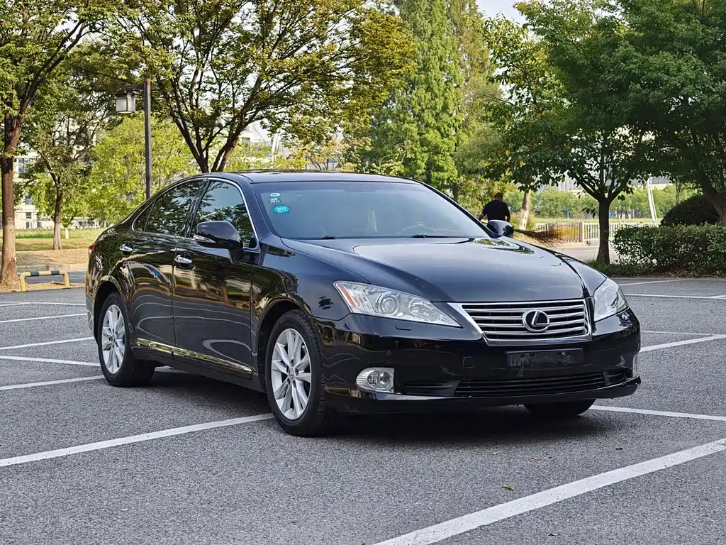 Lexus ES — миниатюра 3