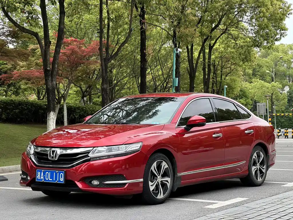 Honda Spirior 2016