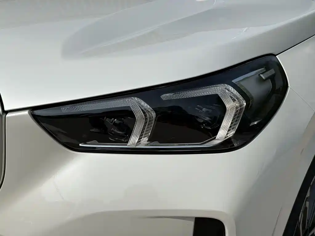 BMW X1 — миниатюра 4