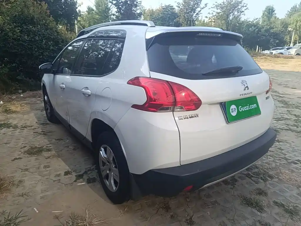 Peugeot 2008 — миниатюра 5