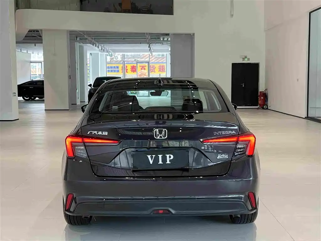 Honda Integra — миниатюра 8