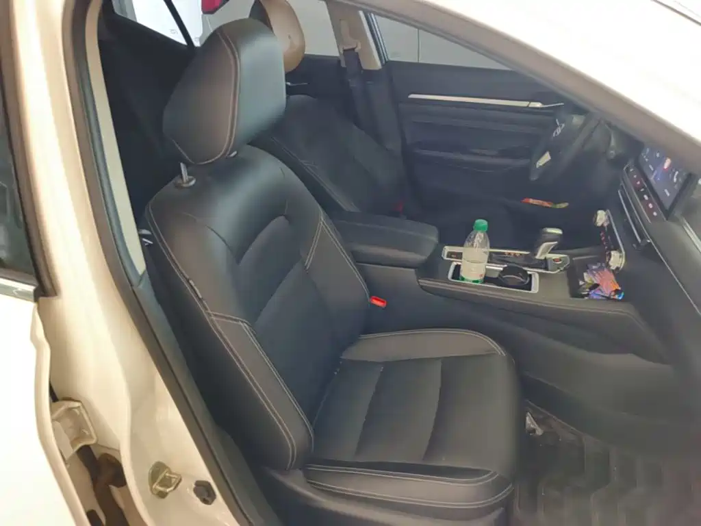Nissan Teana — миниатюра 25