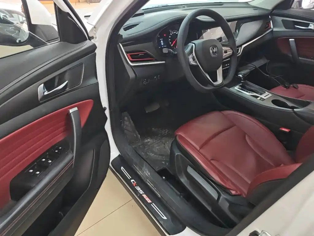 Changan CS35PLUS — миниатюра 15