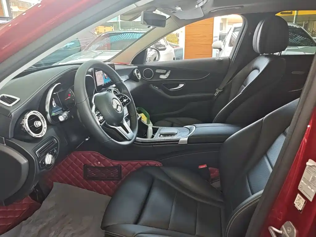 Mercedes-Benz C-Class — миниатюра 15