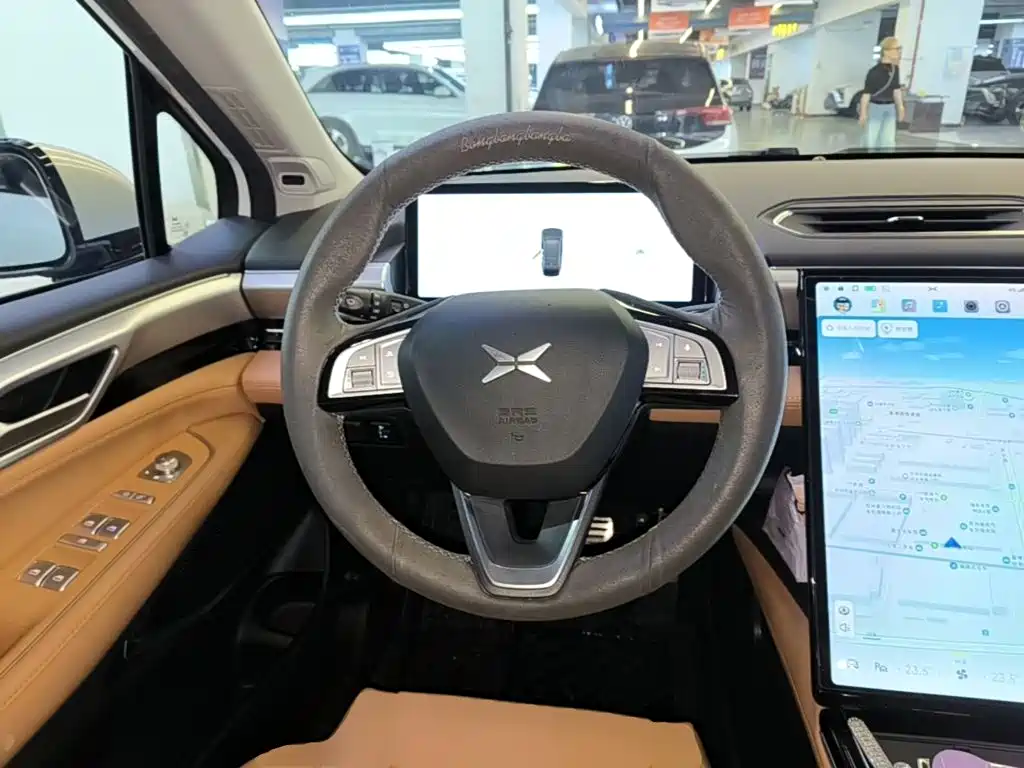 XPeng P5 — миниатюра 11