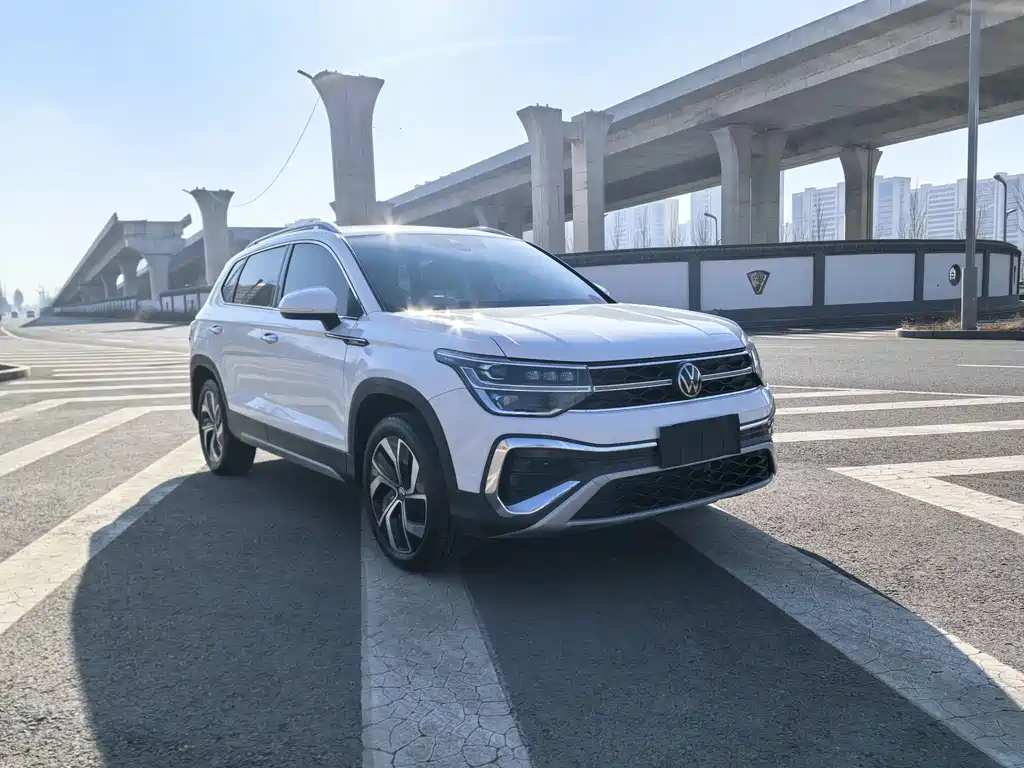 Volkswagen Tharu 2023 300TSI