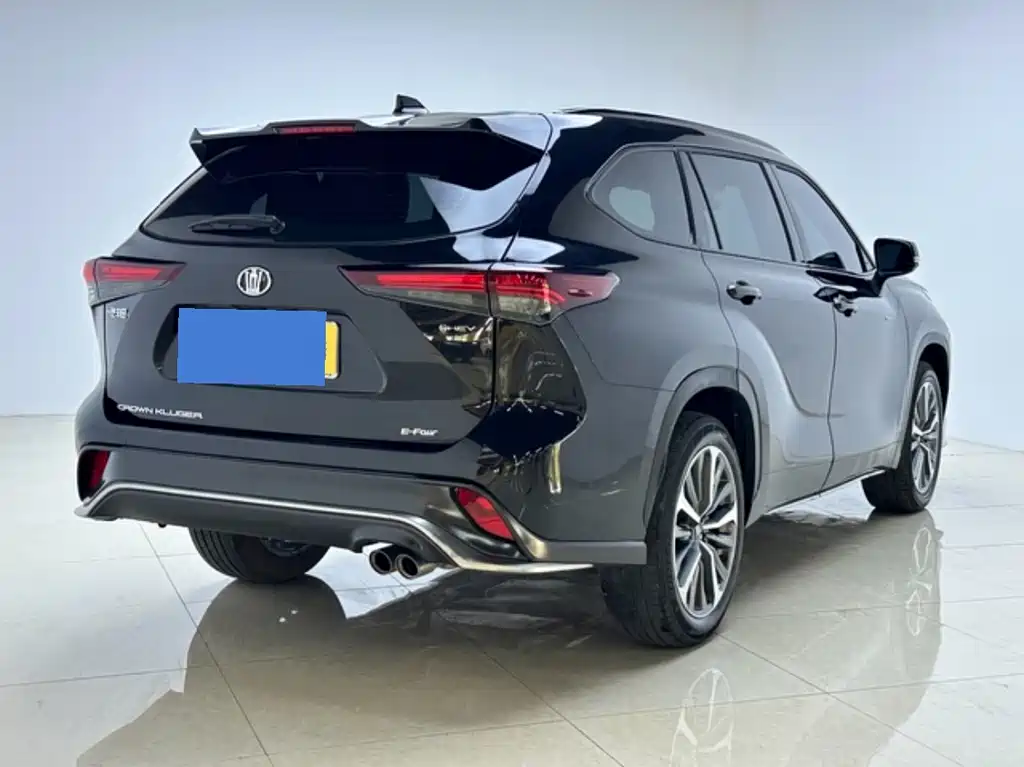 Toyota Crown Kluger — миниатюра 7