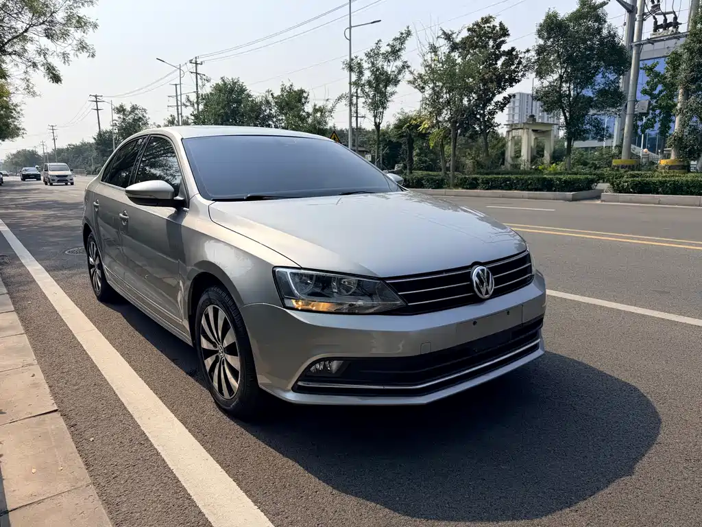 Volkswagen Sagitar — миниатюра 3