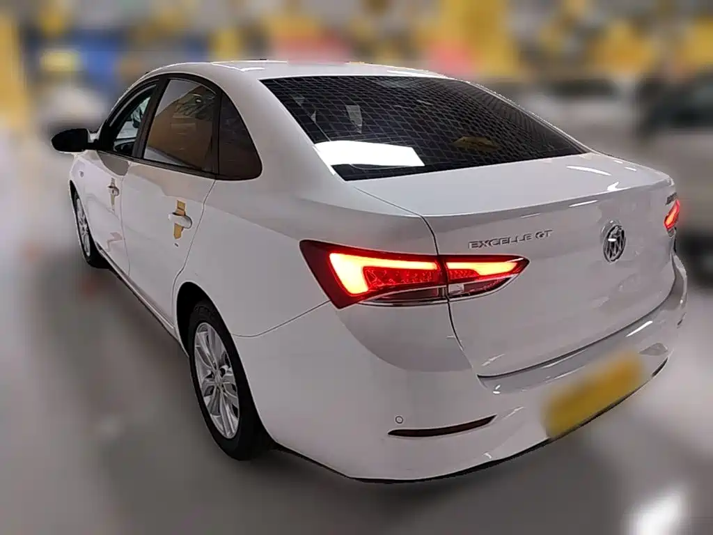 Buick Excelle — миниатюра 7