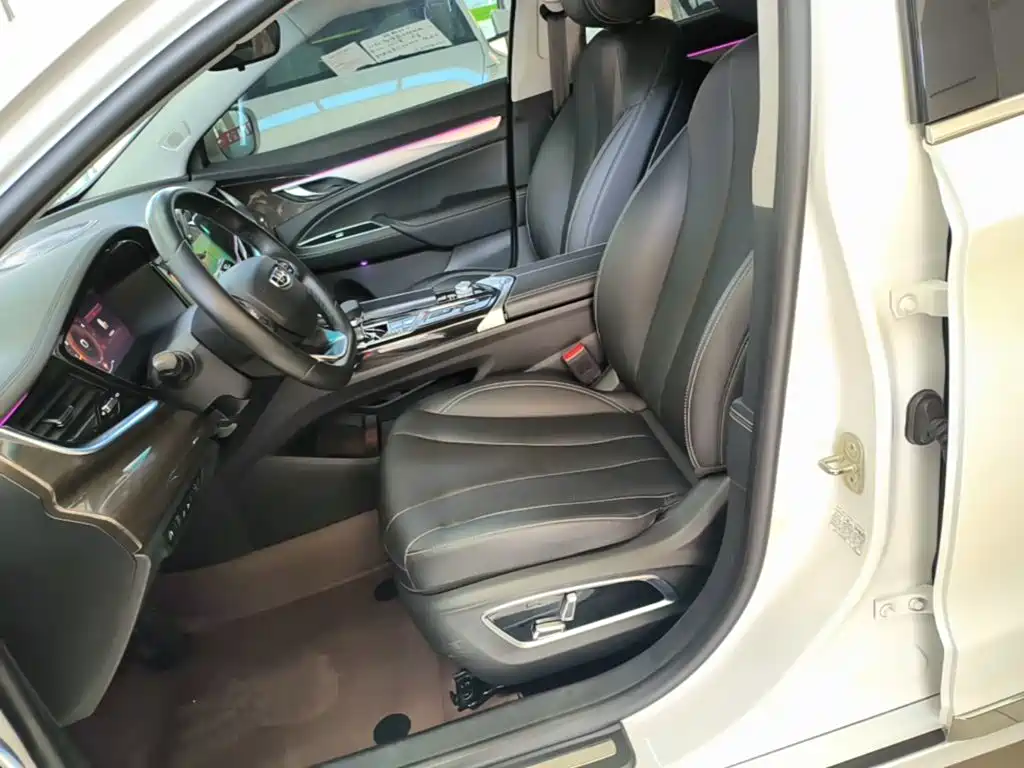 Geely Borui — миниатюра 15