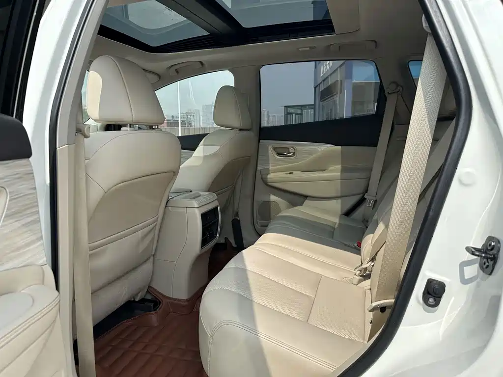 Nissan Murano — миниатюра 6